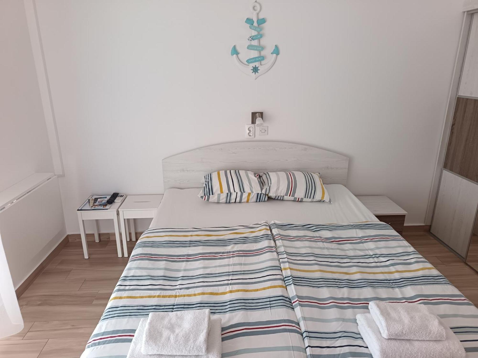 Apartmani Andela Kordic Supetarska Draga Eksteriør bilde